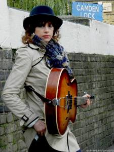 1471820_1418365591729034_2073758801_n