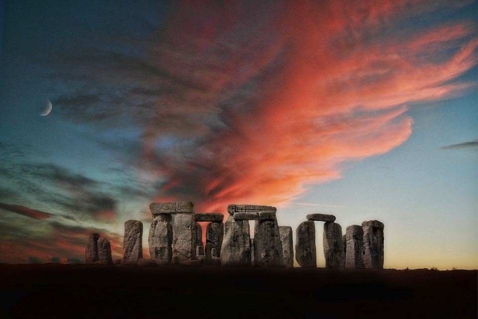 stone-henge-1566686_960_720
